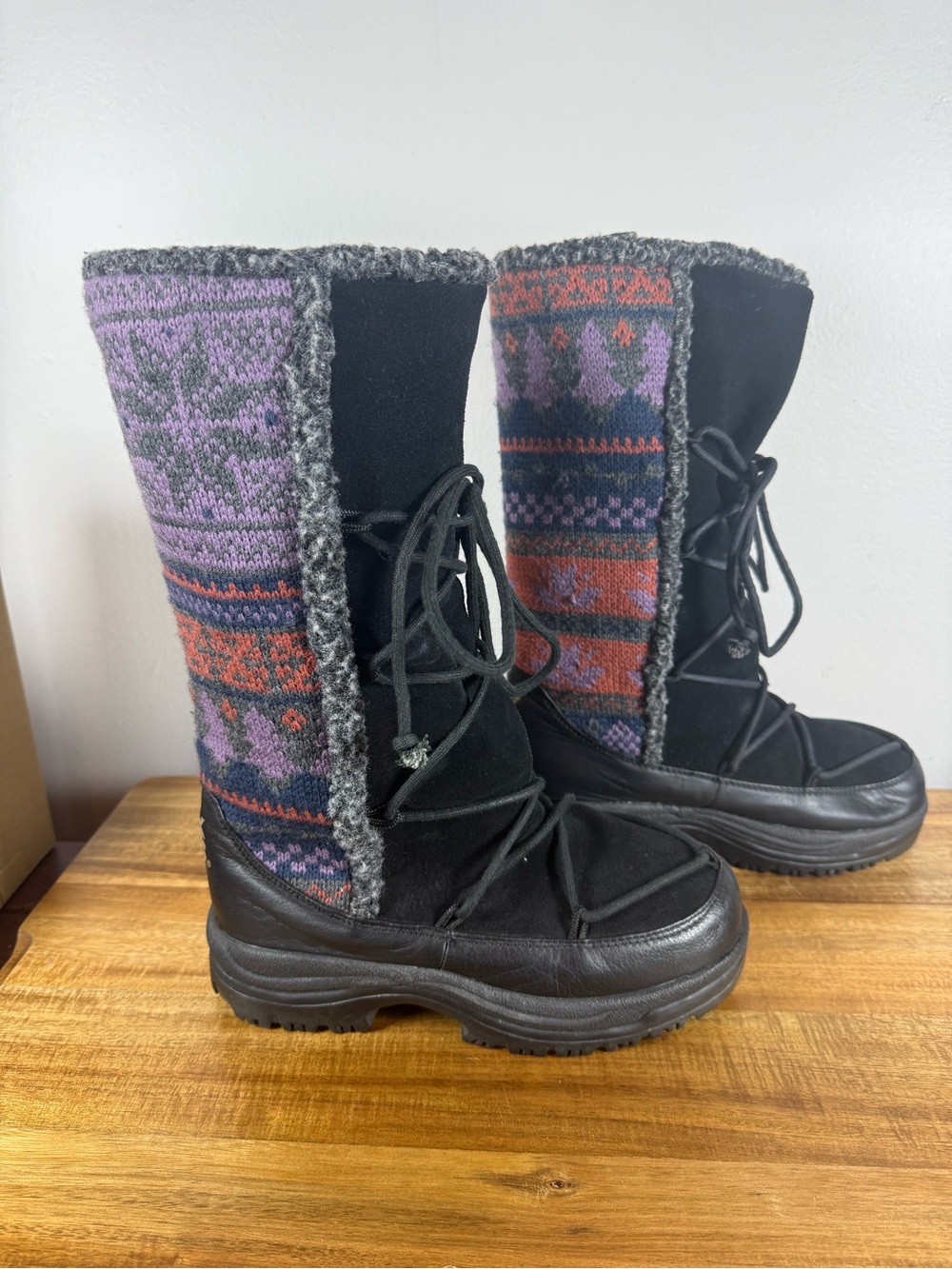 Muk Luks Black Suede with Nordic-Style Patterned Knit Shaft Winter Boots Size 8